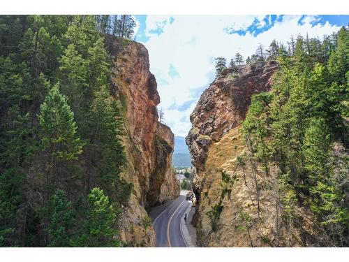 4824 Mckay Street, Radium Hot Springs, BC - Outdoor With View