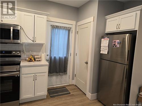 107 Kerr Street, Miramichi, NB - Indoor Photo Showing Kitchen