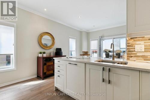 232 Boston Avenue, Toronto (South Riverdale), ON - Indoor