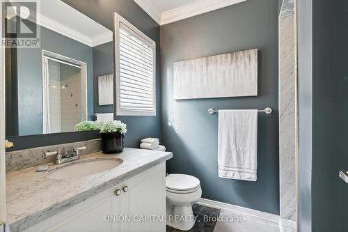 232 Boston Avenue, Toronto (South Riverdale), ON - Indoor Photo Showing Bathroom