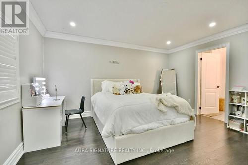 1385 Sheldon Street, Innisfil (Alcona), ON - Indoor Photo Showing Bedroom