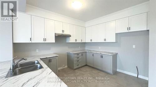 59 Lloyd Davies Way, Hamilton (Binbrook), ON - Indoor Photo Showing Kitchen With Double Sink