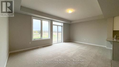 59 Lloyd Davies Way, Hamilton (Binbrook), ON - Indoor Photo Showing Other Room