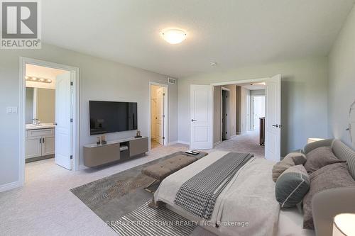 59 Lloyd Davies Way, Hamilton (Binbrook), ON - Indoor Photo Showing Bedroom