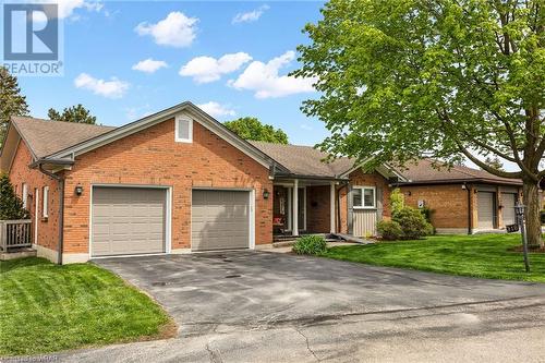 318 Roxton Drive, Waterloo, ON - Outdoor With Facade