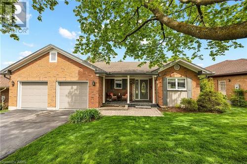 318 Roxton Drive, Waterloo, ON - Outdoor With Facade