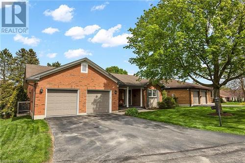 318 Roxton Drive, Waterloo, ON - Outdoor With Facade