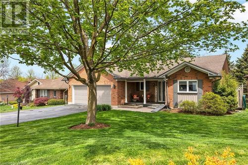 318 Roxton Drive, Waterloo, ON - Outdoor With Facade