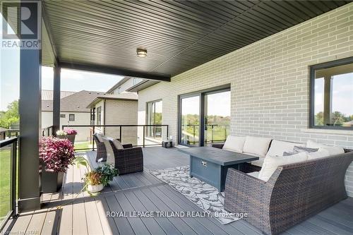 7353 Silver Creek Circle, London, ON - Outdoor With Deck Patio Veranda With Exterior