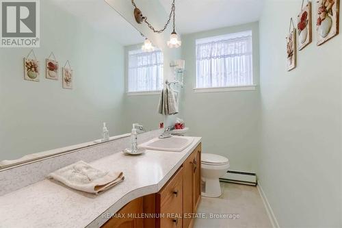 1 Cuningham Court, Brampton, ON - Indoor Photo Showing Bathroom