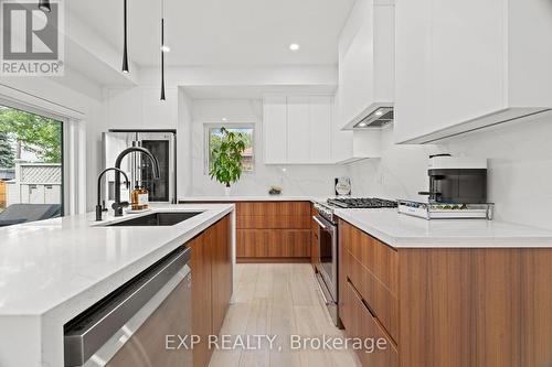 8 Shipley Road, Toronto (Willowridge-Martingrove-Richview), ON - Indoor Photo Showing Kitchen With Upgraded Kitchen