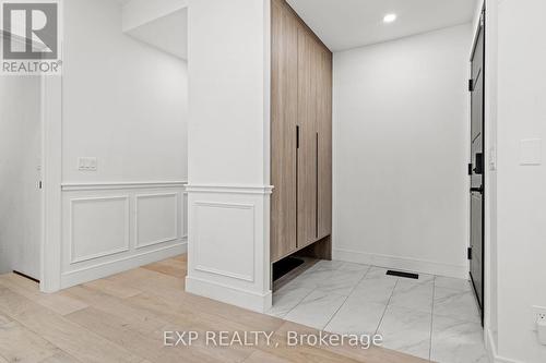 8 Shipley Road, Toronto (Willowridge-Martingrove-Richview), ON - Indoor Photo Showing Other Room