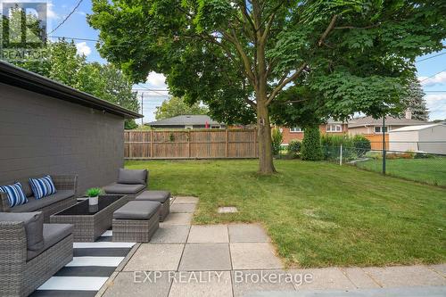 8 Shipley Road, Toronto (Willowridge-Martingrove-Richview), ON - Outdoor