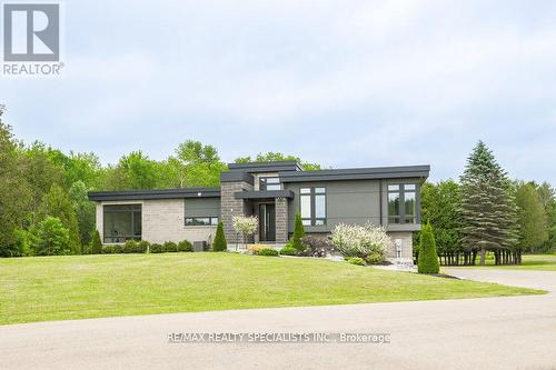 3232 20 Side Road, Milton (Brookville), ON -  With Facade