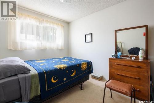 54 Storey Crescent, Regina, SK - Indoor Photo Showing Bedroom