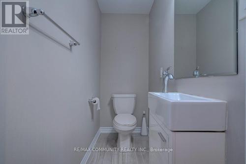 18 - 45 Heron Park Place, Toronto (West Hill), ON - Indoor Photo Showing Bathroom