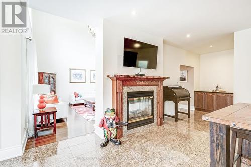 17 Duncton Wood Crescent, Aurora (Hills Of St Andrew), ON - Indoor With Fireplace