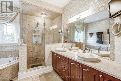 17 Duncton Wood Crescent, Aurora (Hills Of St Andrew), ON - Indoor Photo Showing Bathroom