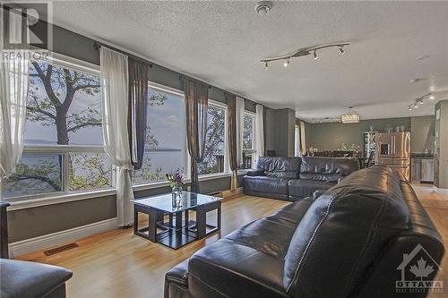 476 Bayview Drive, Ottawa, ON - Indoor Photo Showing Dining Room