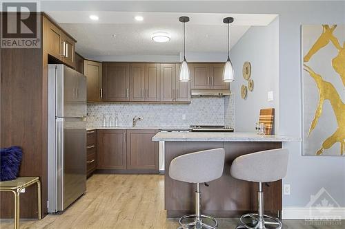 900 Dynes Road Unit#2206, Ottawa, ON - Indoor Photo Showing Kitchen With Upgraded Kitchen