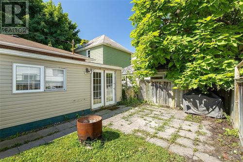 273 Mitton Street South, Sarnia, ON - Outdoor