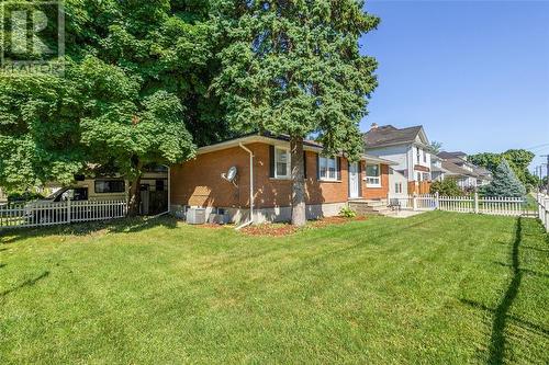 273 Mitton Street South, Sarnia, ON - Outdoor