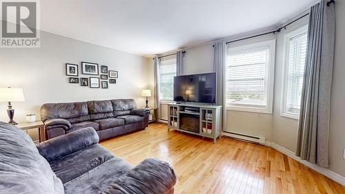 34 Royal Oak Drive, St. John’S, NL - Indoor Photo Showing Living Room