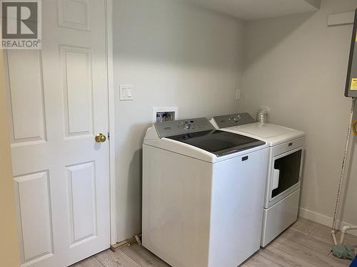 Half Basement 6553 Dunnedin St, Burnaby, BC - Indoor Photo Showing Laundry Room