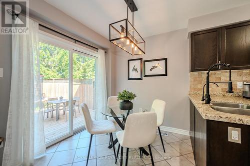 67 Laughland Lane, Guelph (Pine Ridge), ON - Indoor Photo Showing Dining Room