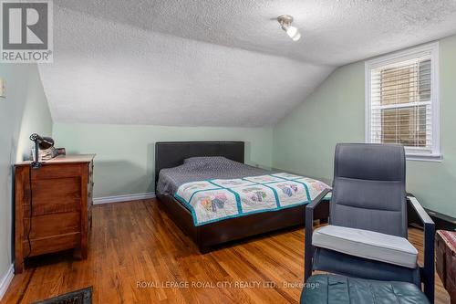 10 Pearl Street, Guelph (Exhibition Park), ON - Indoor Photo Showing Bedroom