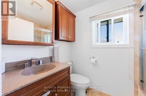 54 - 1990 Wavell Street, London, ON - Indoor Photo Showing Bathroom