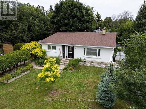 42 Niagara Street, Collingwood, ON - Outdoor