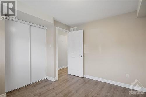 46 Barnstone Drive Unit#2, Ottawa, ON - Indoor Photo Showing Other Room