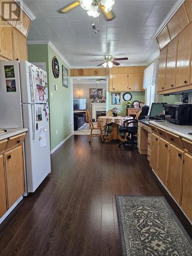 27 Baird Street, Channel-Port Aux Basques, NL - Indoor Photo Showing Kitchen