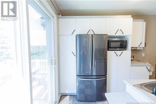 91 Dominique, Grand-Sault/Grand Falls, NB - Indoor Photo Showing Kitchen