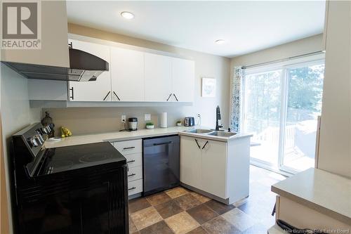 91 Dominique, Grand-Sault/Grand Falls, NB - Indoor Photo Showing Kitchen With Double Sink