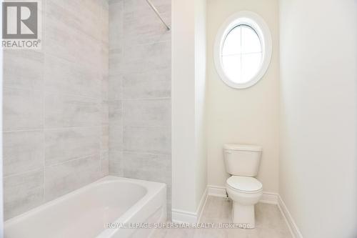 102 Rugman Crescent, Springwater (Centre Vespra), ON - Indoor Photo Showing Bathroom