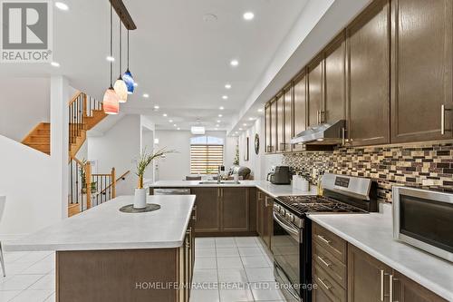 150 Remembrance Road, Brampton (Northwest Brampton), ON - Indoor Photo Showing Kitchen With Upgraded Kitchen