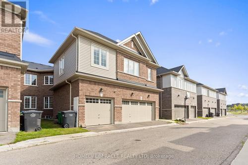 150 Remembrance Road, Brampton (Northwest Brampton), ON - Outdoor