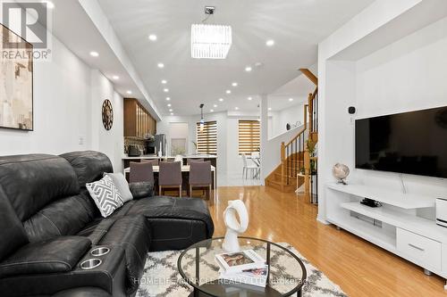 150 Remembrance Road, Brampton (Northwest Brampton), ON - Indoor Photo Showing Living Room