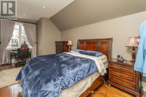 2513 Sharon Crescent, Mississauga (Erindale), ON - Indoor Photo Showing Bedroom