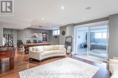 2513 Sharon Crescent, Mississauga (Erindale), ON - Indoor Photo Showing Living Room