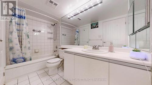 2606 - 550 Webb Drive, Mississauga (City Centre), ON - Indoor Photo Showing Bathroom