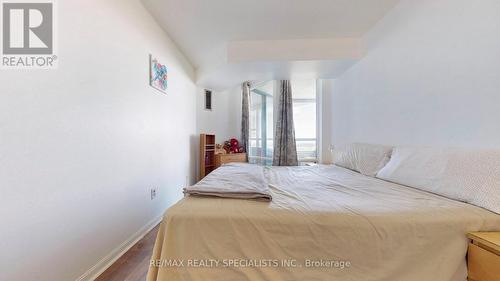 2606 - 550 Webb Drive, Mississauga (City Centre), ON - Indoor Photo Showing Bedroom