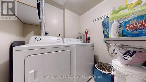 2606 - 550 Webb Drive, Mississauga (City Centre), ON - Indoor Photo Showing Laundry Room