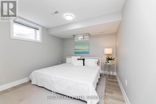 71 Little Britain Crescent, Brampton (Bram West), ON - Indoor Photo Showing Bedroom