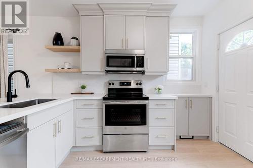 22 Francis Street, Hamilton, ON - Indoor Photo Showing Kitchen With Stainless Steel Kitchen With Upgraded Kitchen