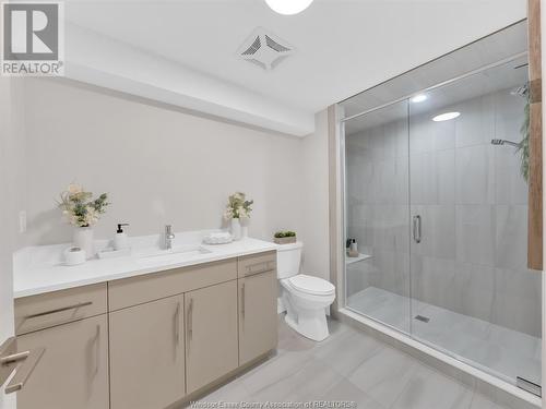 162 Whelan Drive, Amherstburg, ON - Indoor Photo Showing Bathroom