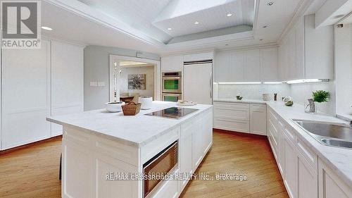 79 Forest Grove Drive, Toronto (Bayview Village), ON - Indoor Photo Showing Kitchen With Double Sink With Upgraded Kitchen