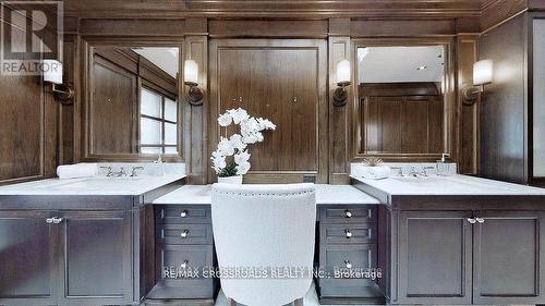 79 Forest Grove Drive, Toronto (Bayview Village), ON - Indoor Photo Showing Laundry Room